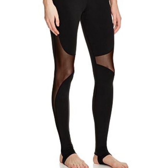 ALO yoga Coast Legging - Picture 1 of 9